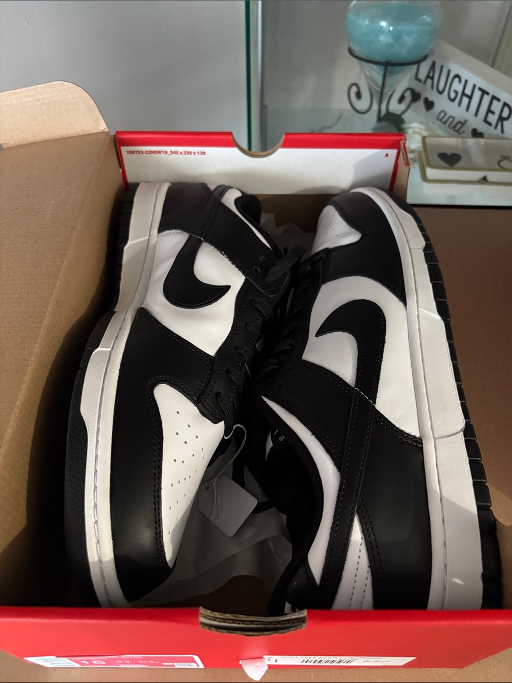 Nike Black and White Low-Top Sneakers - Picture 3 of 3